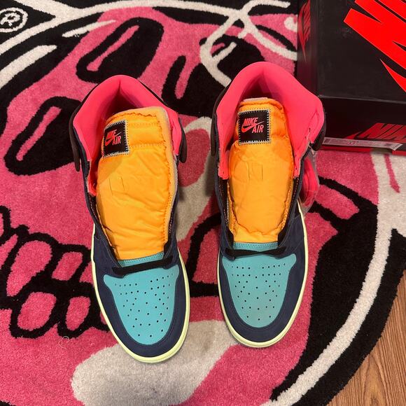Jordan 1 Retro High Tokyo Bio Hack Size 11.5 - Brand New - Picture 3 of 9